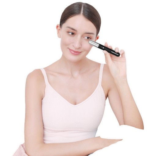 מכשיר עיסוי וטיפוח עיניים InFace MS5000 בצבע שחור